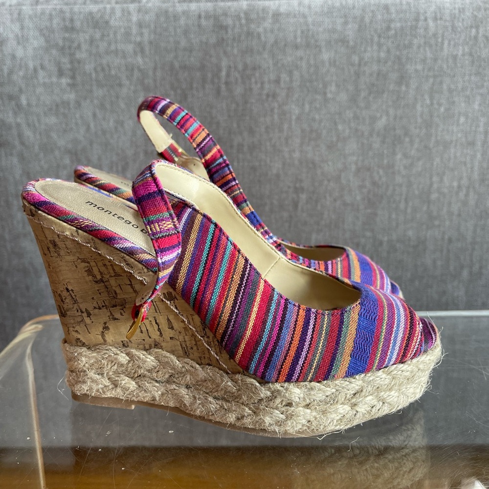 Espadrille wedge peep toe sandal in excellent condition size 6